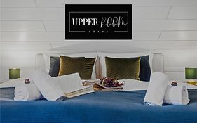 Upper Room: Apartment Mit Exklusiver Ausstattung-Ausblick Auf Weinberge&Mandelbluetenpfad